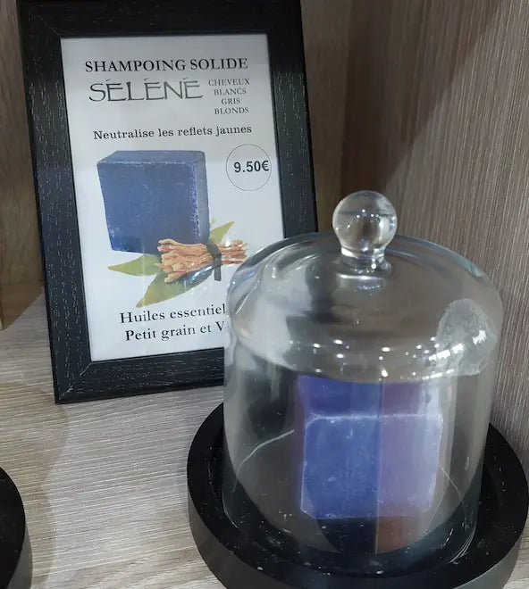 Shampoing solide sans sulfate elimine les reflets jaunes