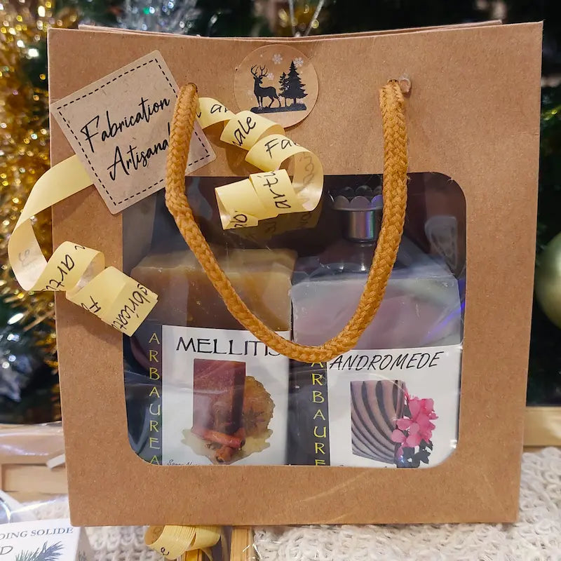 Cadeau femme nature prêt à offrir: 2 savons et 1 porte savon magnétique