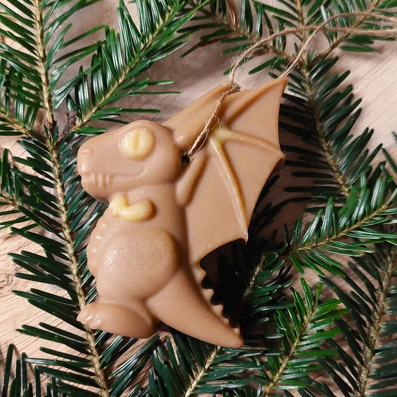 Savon en forme de dragon à accrocher dans le sapin