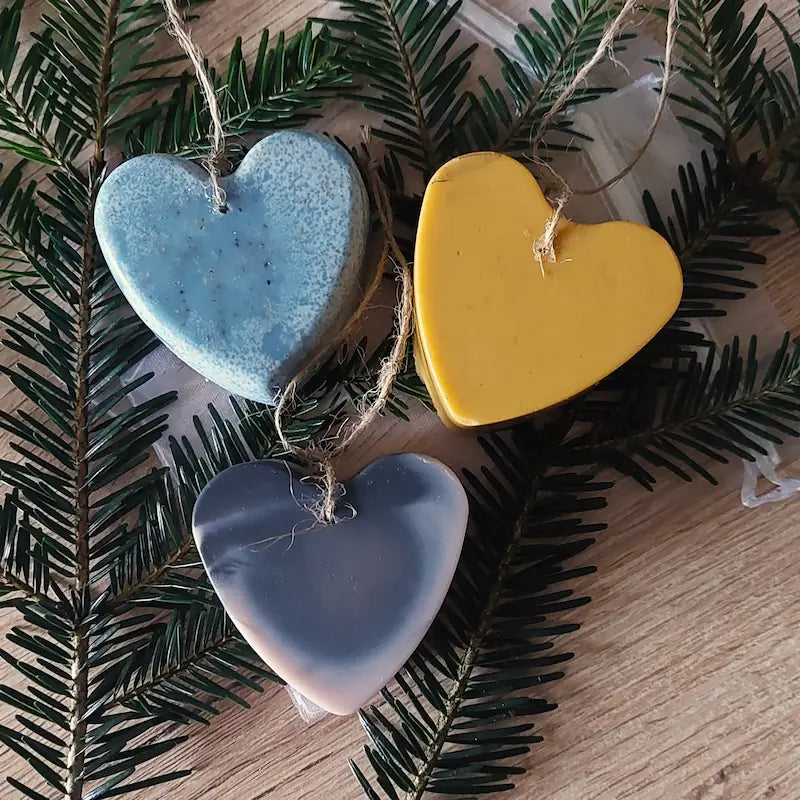 3 savons coeur pour décorer son sapin