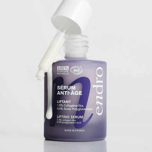 Texture du sérum liftant endro avec une pipette
