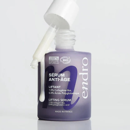 Texture du sérum liftant endro avec une pipette
