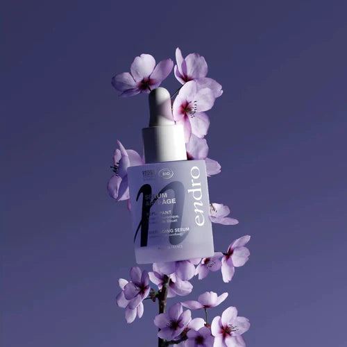 serum anti age endro, avec des fleurs